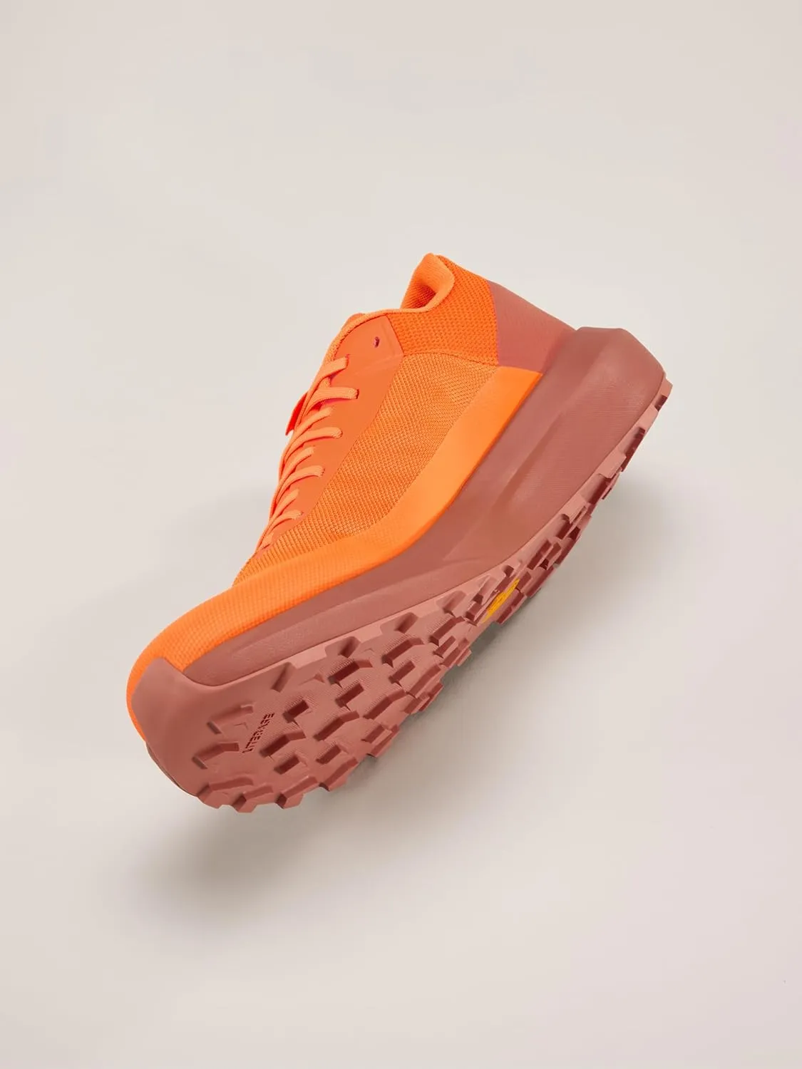 Arc'teryx Men's Norvan LD 4 - Lightweight Mountain Running Shoes for Men, Long Distance Running Shoes for All Terrains