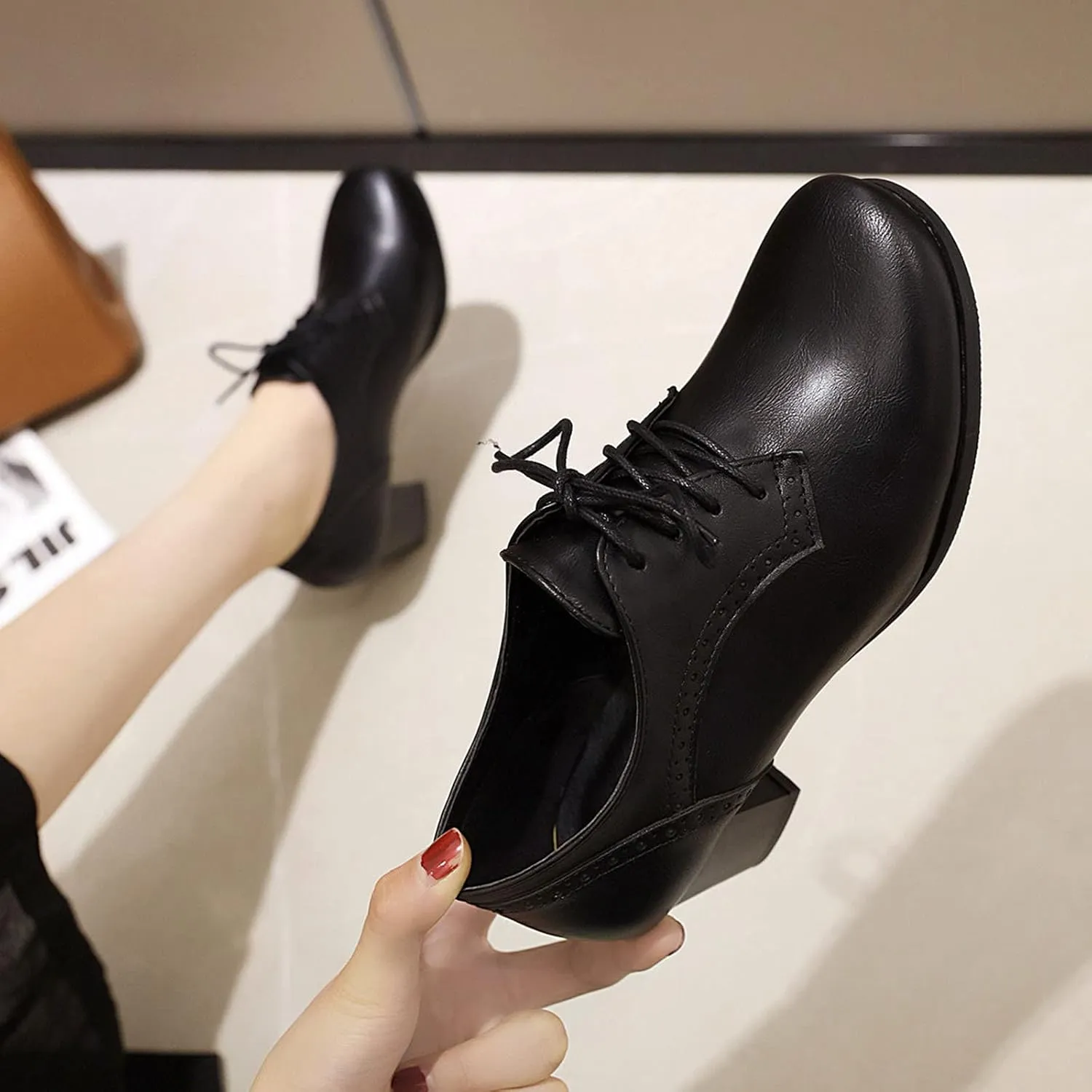 CYNLLIO Women's Block Chunky Heel Oxfords Shoes Vintage Lace-up Brogues Shoes Office Shoes Party Dress Shoes