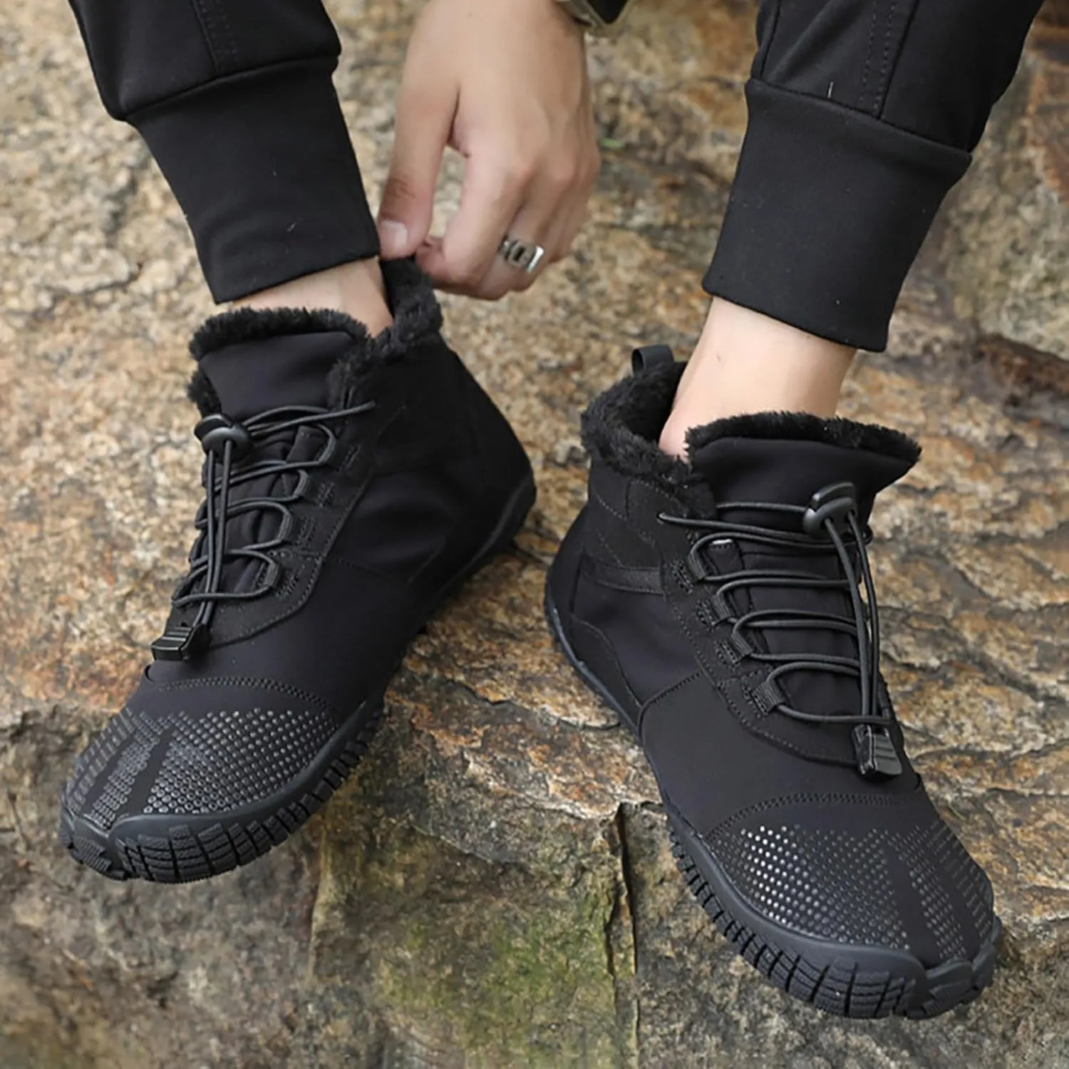 Hiking Boots Women Large Size Hiking Boots Non Slip Thick Sole Snow Boots Five Toe Outdoor Cotton Shoes
