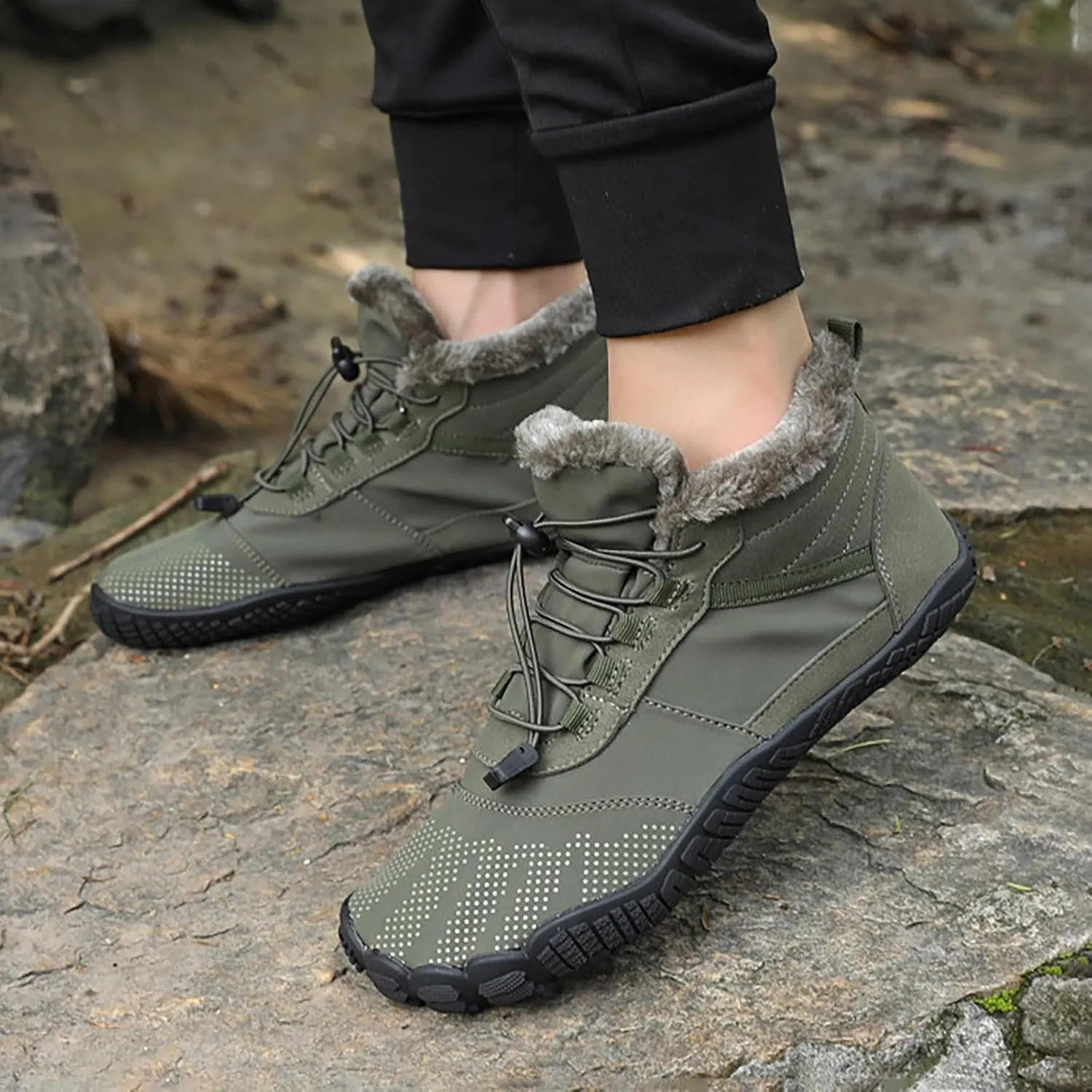 Hiking Boots Women Large Size Hiking Boots Non Slip Thick Sole Snow Boots Five Toe Outdoor Cotton Shoes