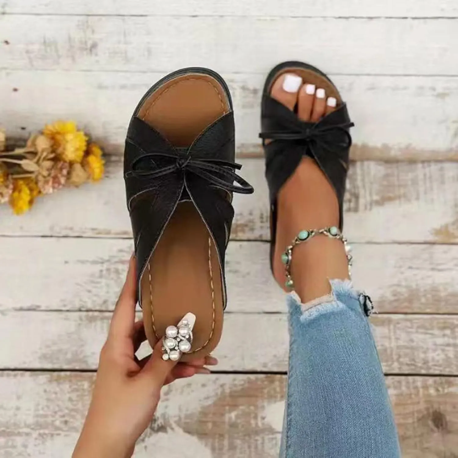 Ladies Fashion Retro Solid Color Leather Bow Tie Decorative Open Toe Thick Sole Sandals Women Nice Sandals