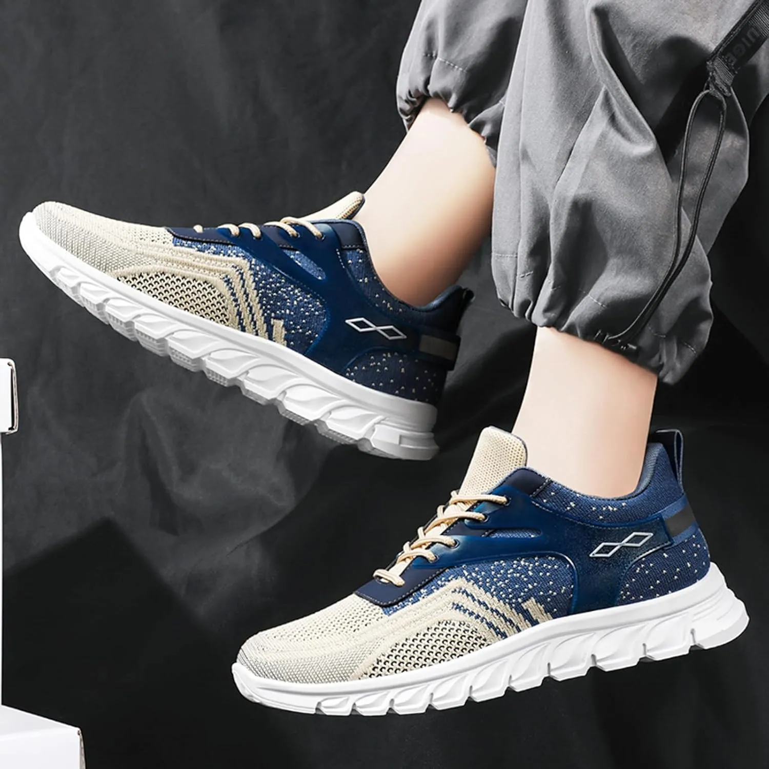 Men Sports Shoes Fashionable New Pattern Simple Color Matching Flat Bottom Comfortable Sneaker Shoes for Men