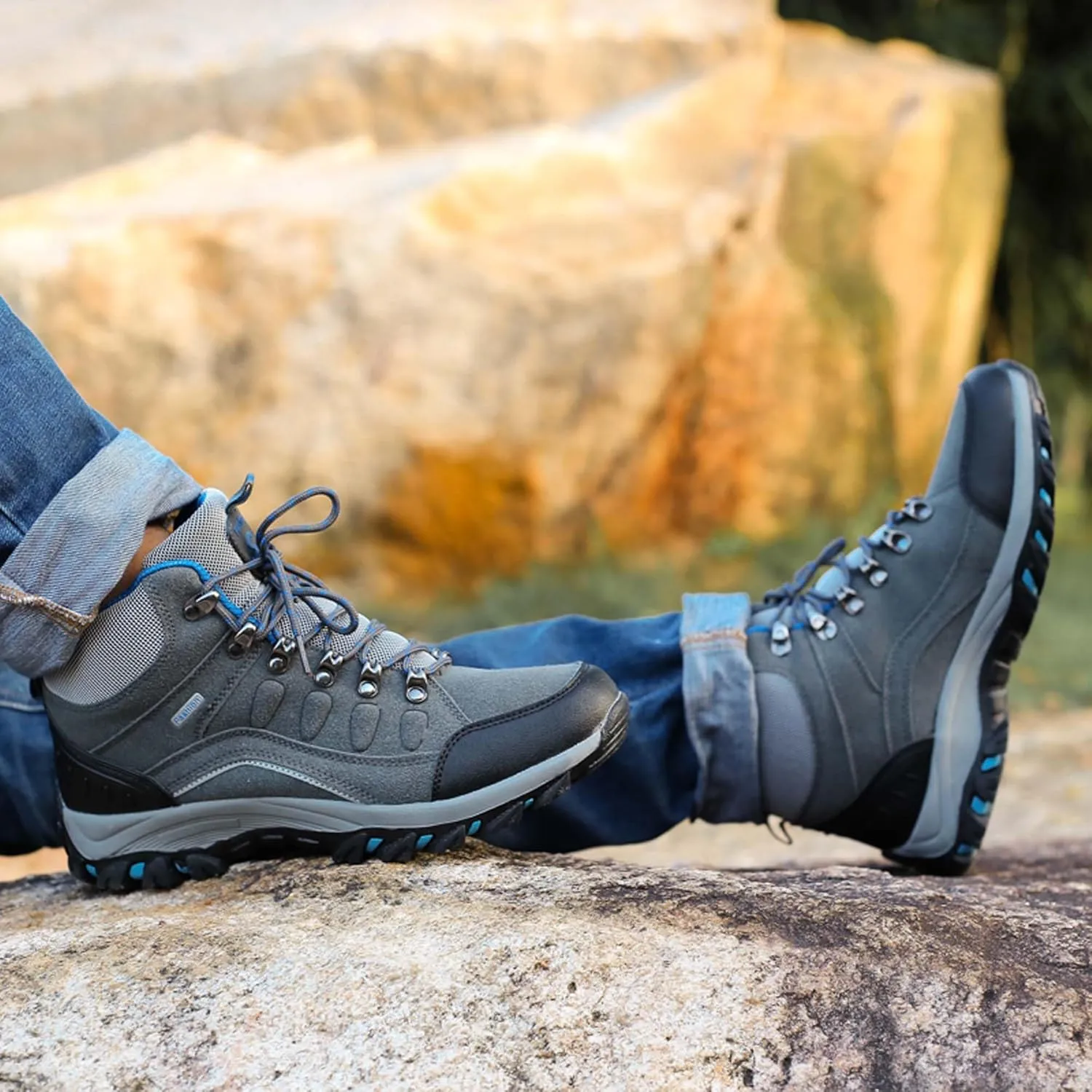 Mens And Womens Anti Slip And Wear Resistant Lace Up Hiking Boots Comfortable And Breathable Walking Boots Rubber Soles Scenic Spots Tourist Boots Couple Park Walking Boots Rock Climbing Boots