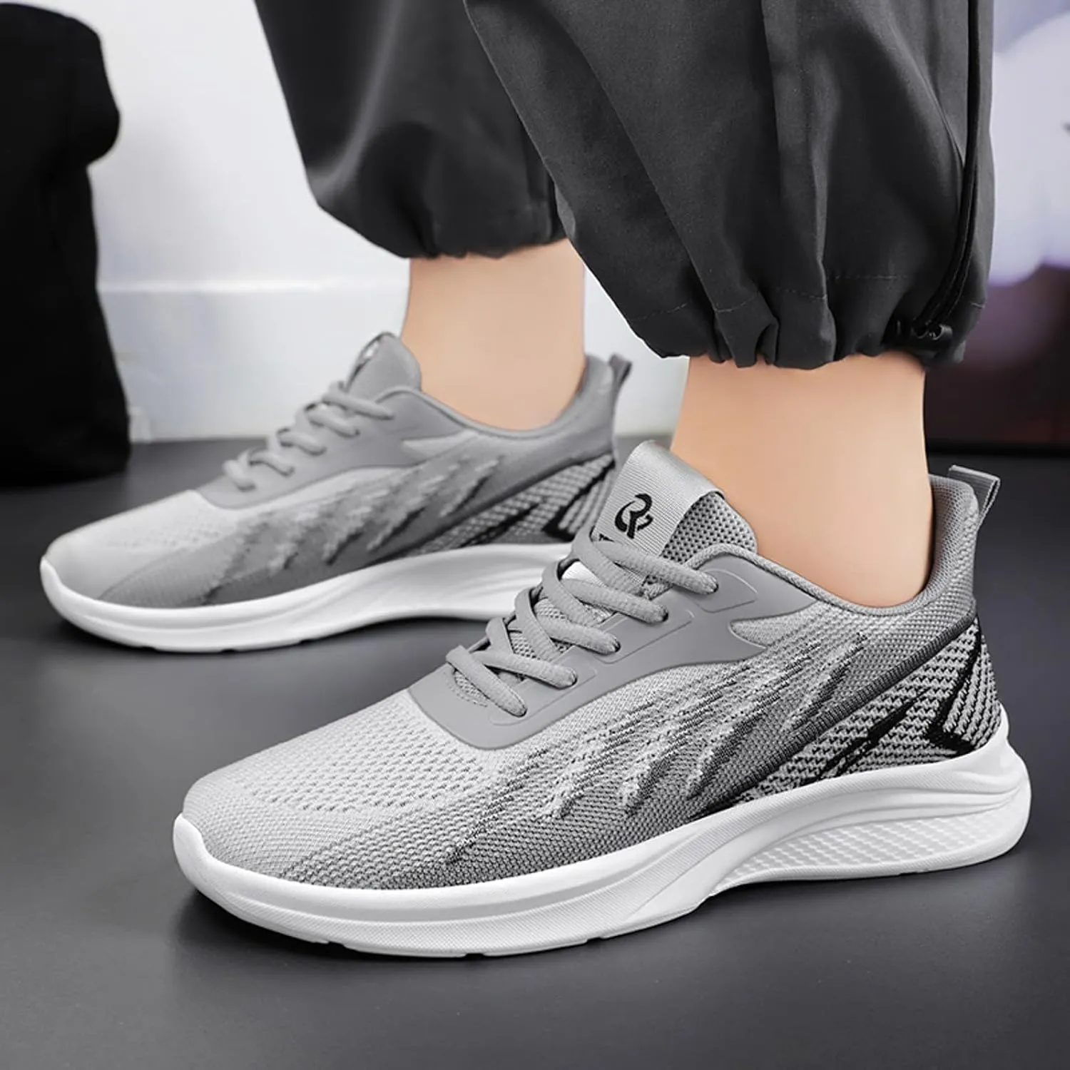 Men's Arch Support Shoes Mesh Breathable Sports Shoes Comfortable Lace Up Walking Shoes Cushion Sneaker