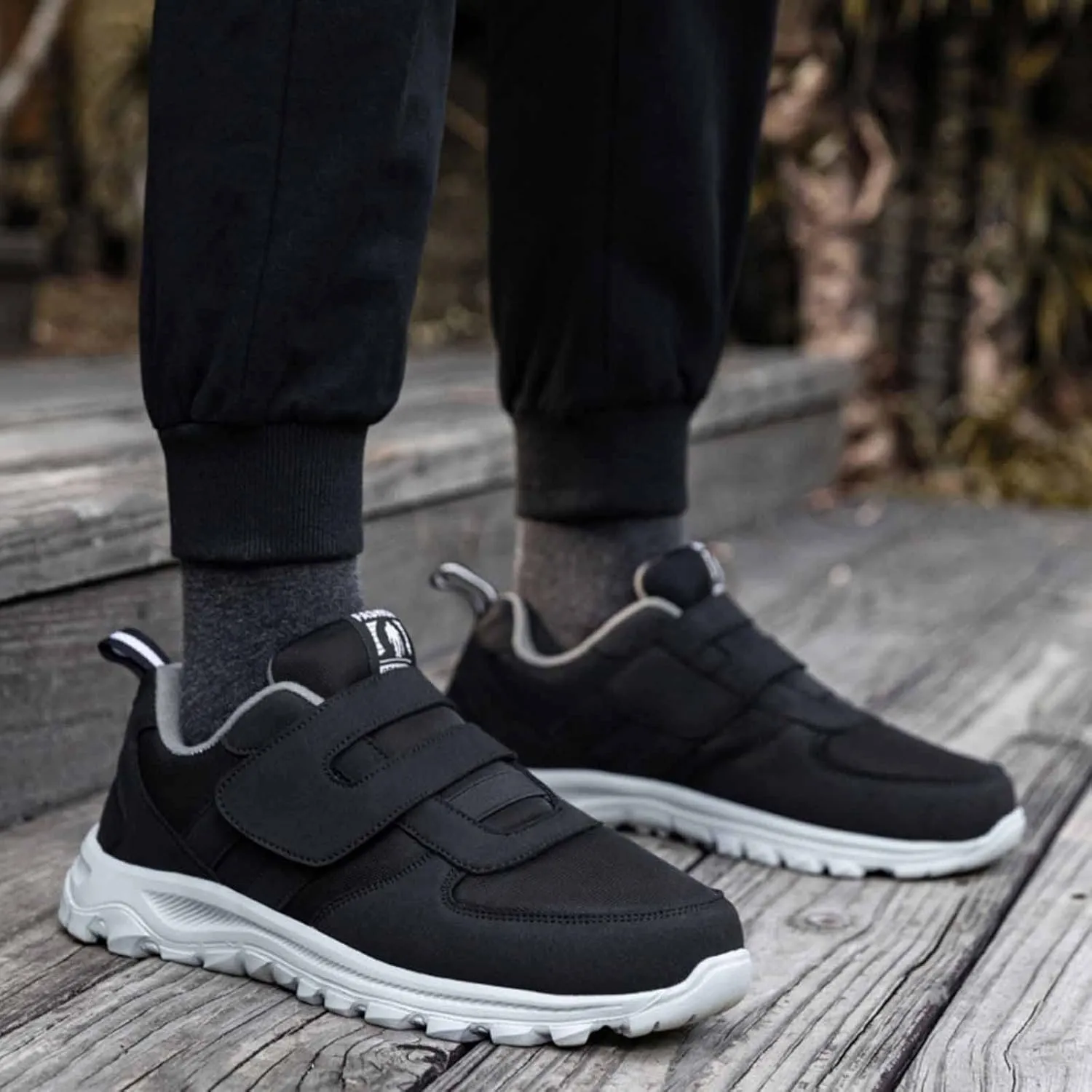 Men's Athletic Running Shoes Elderly Lightweight Sneaker Comfortable Non Slip Sneakers Hook Loop Sneaker for Men