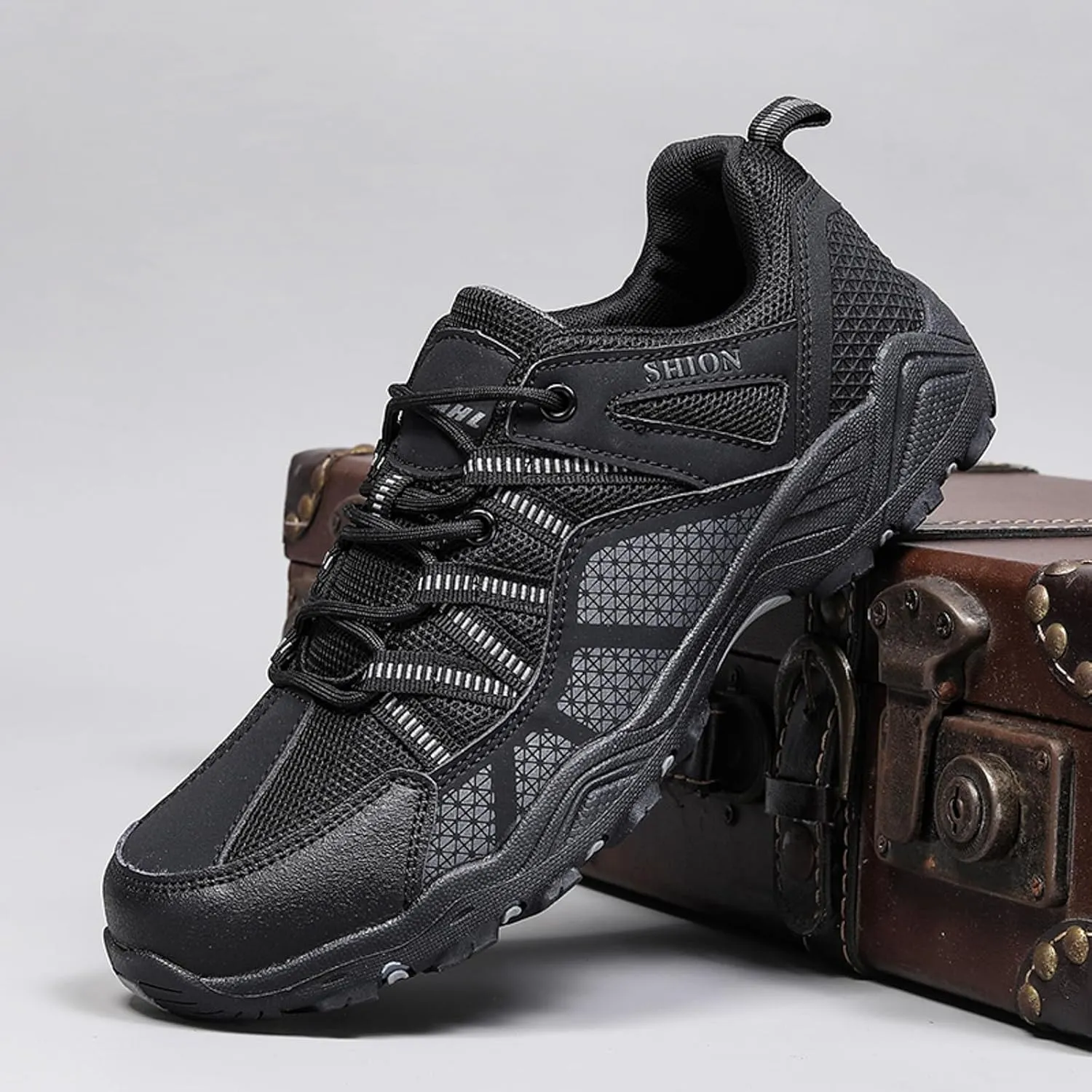 Men's Breathable Stretch Workout Shoes Lace Up Comfortable Light-Weight Shoe Men's Stylish Lightweight Sneakers