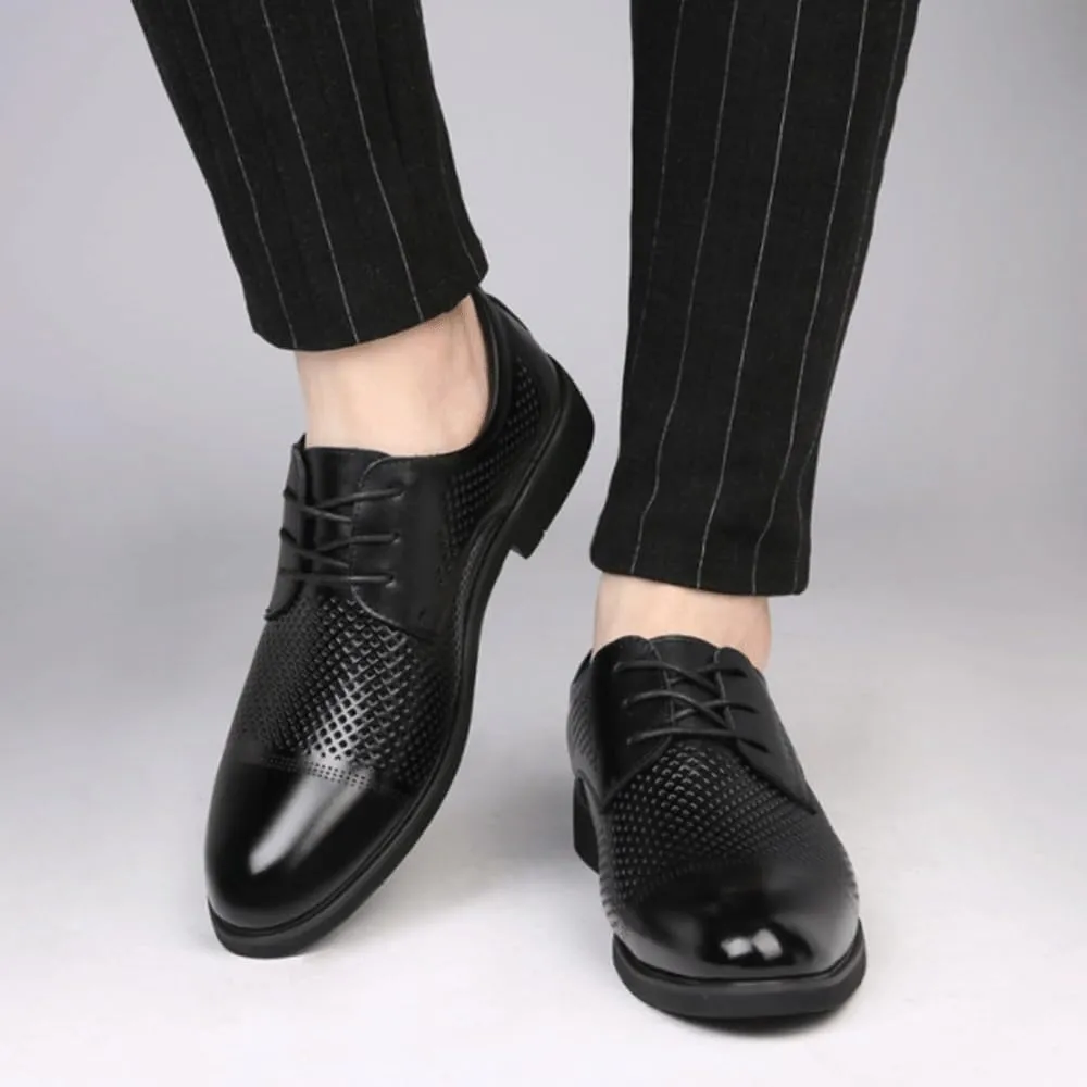 Mens Hollow Lace-up Leather Dress Shoes Men Breathable Prom Wedding Heels Oxfords Patent Leather Formal Dress Oxfords