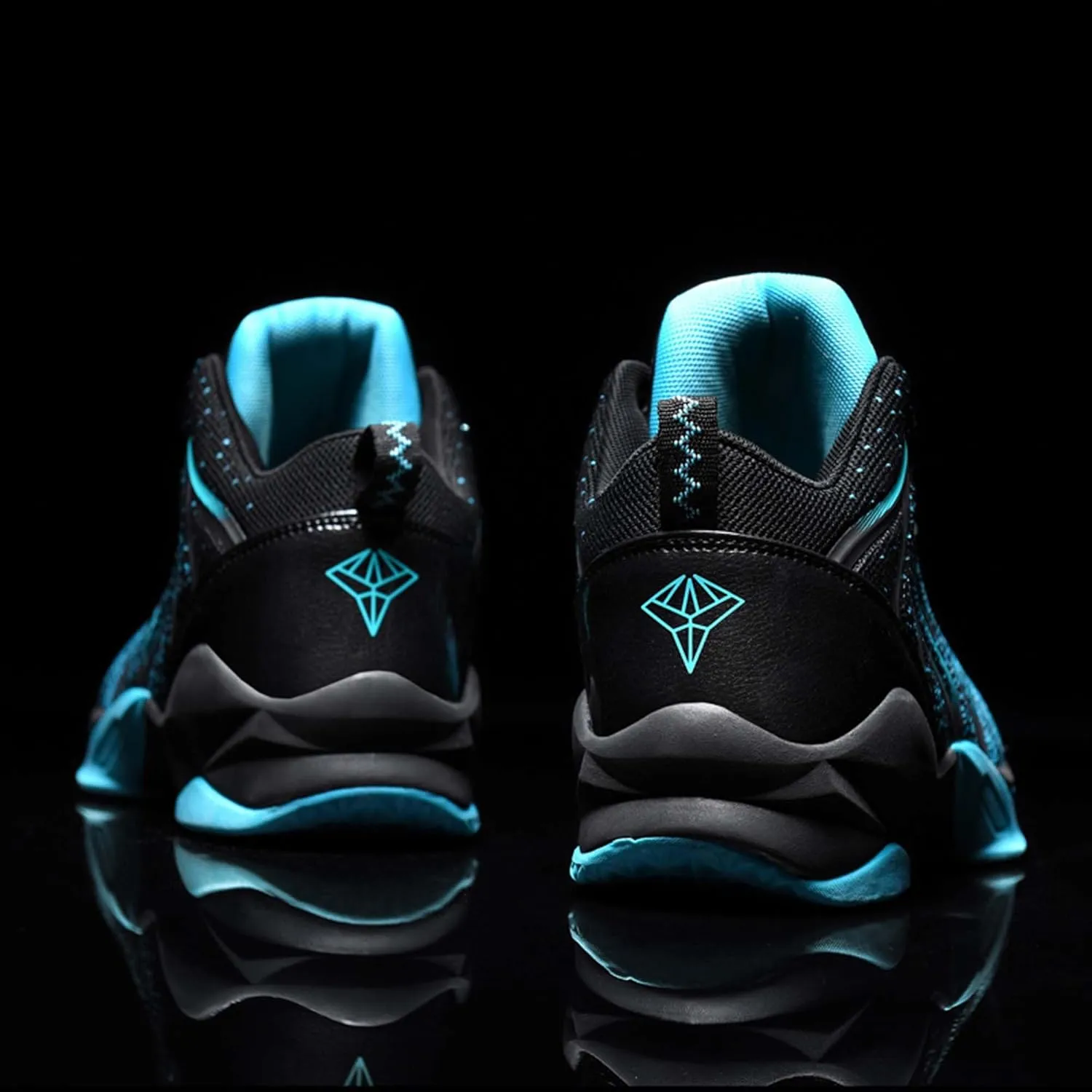 Men's Lightweight Basketball Shoes Fashion Breathable Sneakers Comfortable Anti-Slip Women's Basketball Shoes Anti-Slip Training Running Tennis Shoes Teenagers Street Basketball Sneakers
