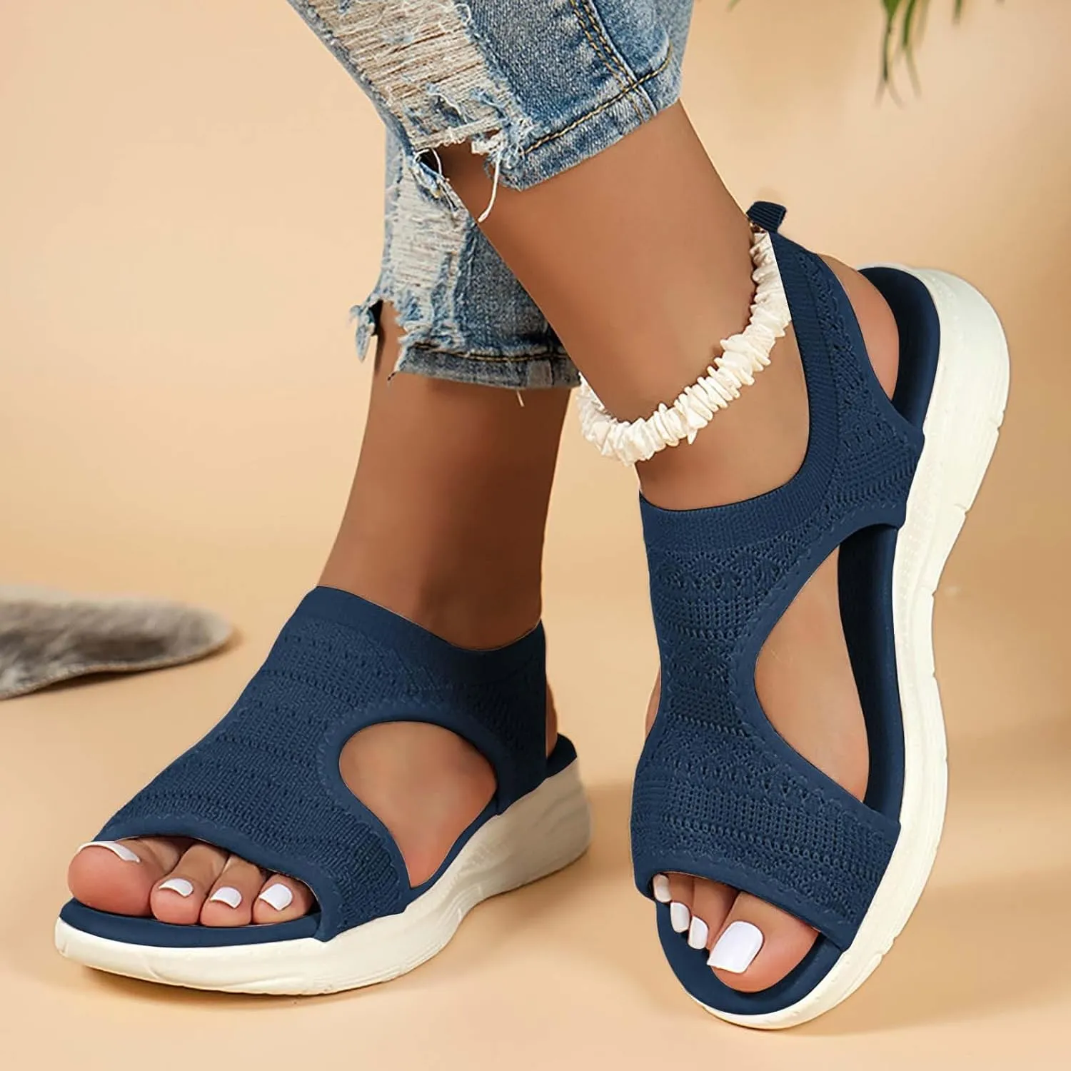 Mens Shoes Slip On White Sneakers Men Womens Loafers Comfortable Closed Toe Indoor and Outdoor Christmas Running Shoes Women Loafers for Women Casual
