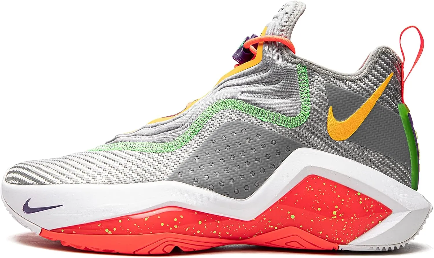 Nike Mens Lebron Soldier XIV 14 Basketball Shoes
