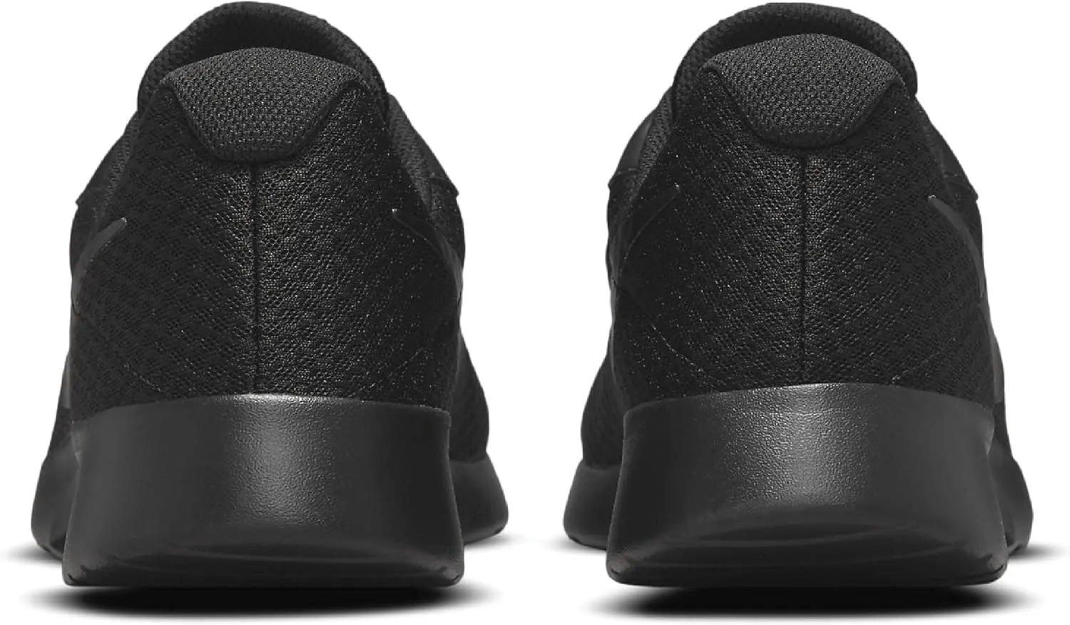 NIKE Women's Tanjun Running Shoes