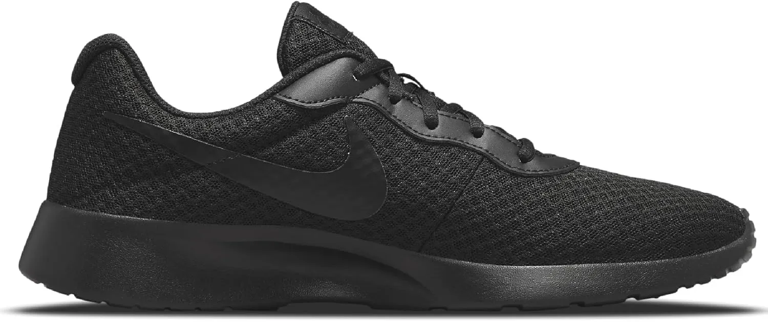 NIKE Women's Tanjun Running Shoes