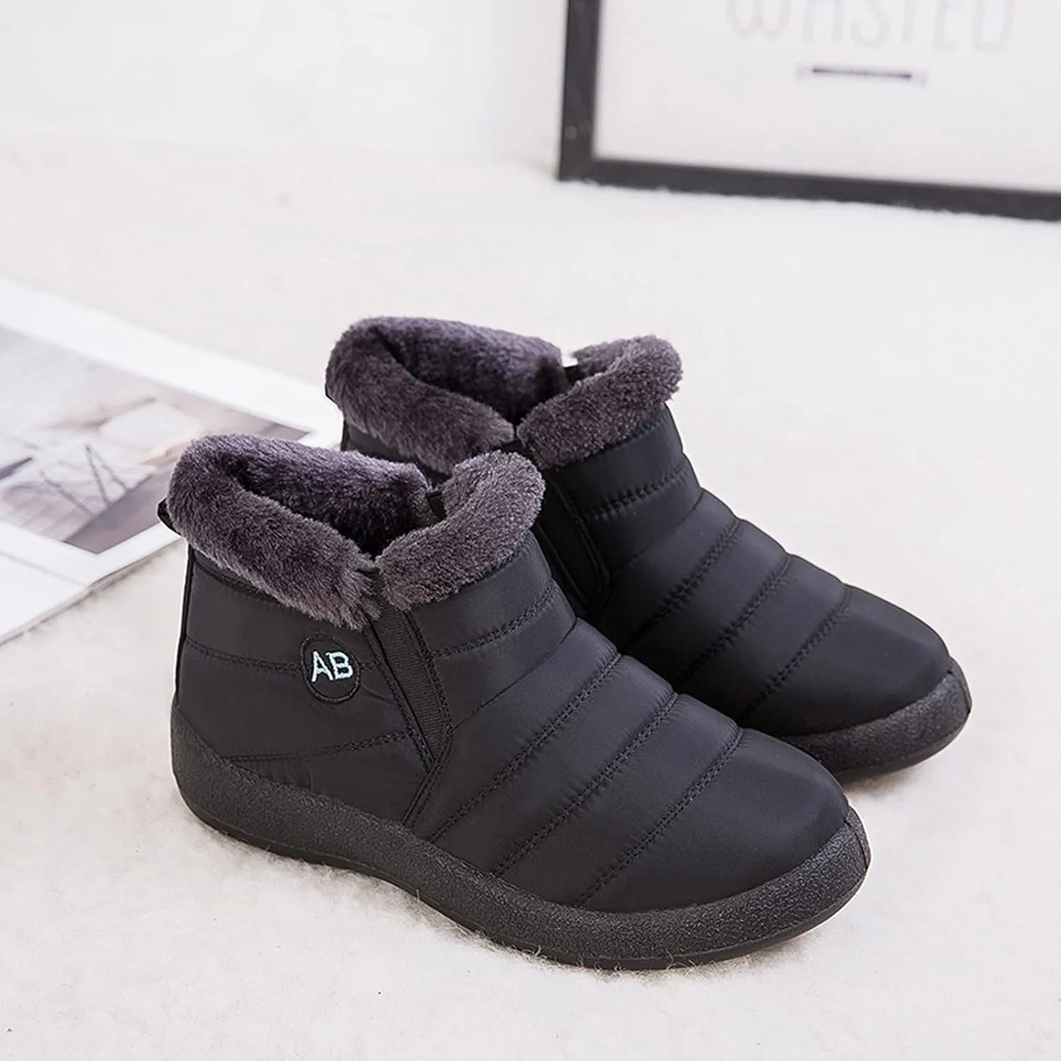 oiangi Platform Snow Boots for Women Waterproof Fashion Quilted Keep Warm Round Toe Slip-on Flats Booties Winter Soft Comfortable Outdoor Casual Shoes