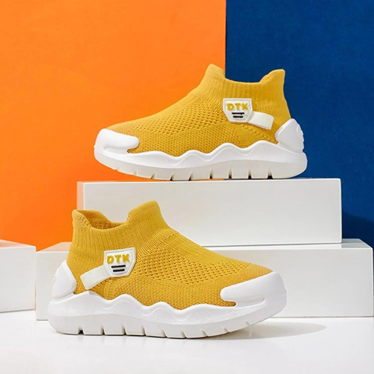 Sneakers for Girls, Girls' Athletic Shoes Slip On Shoes Tennis Shoes Lightweight Breathable Casual Walking Sneaker
