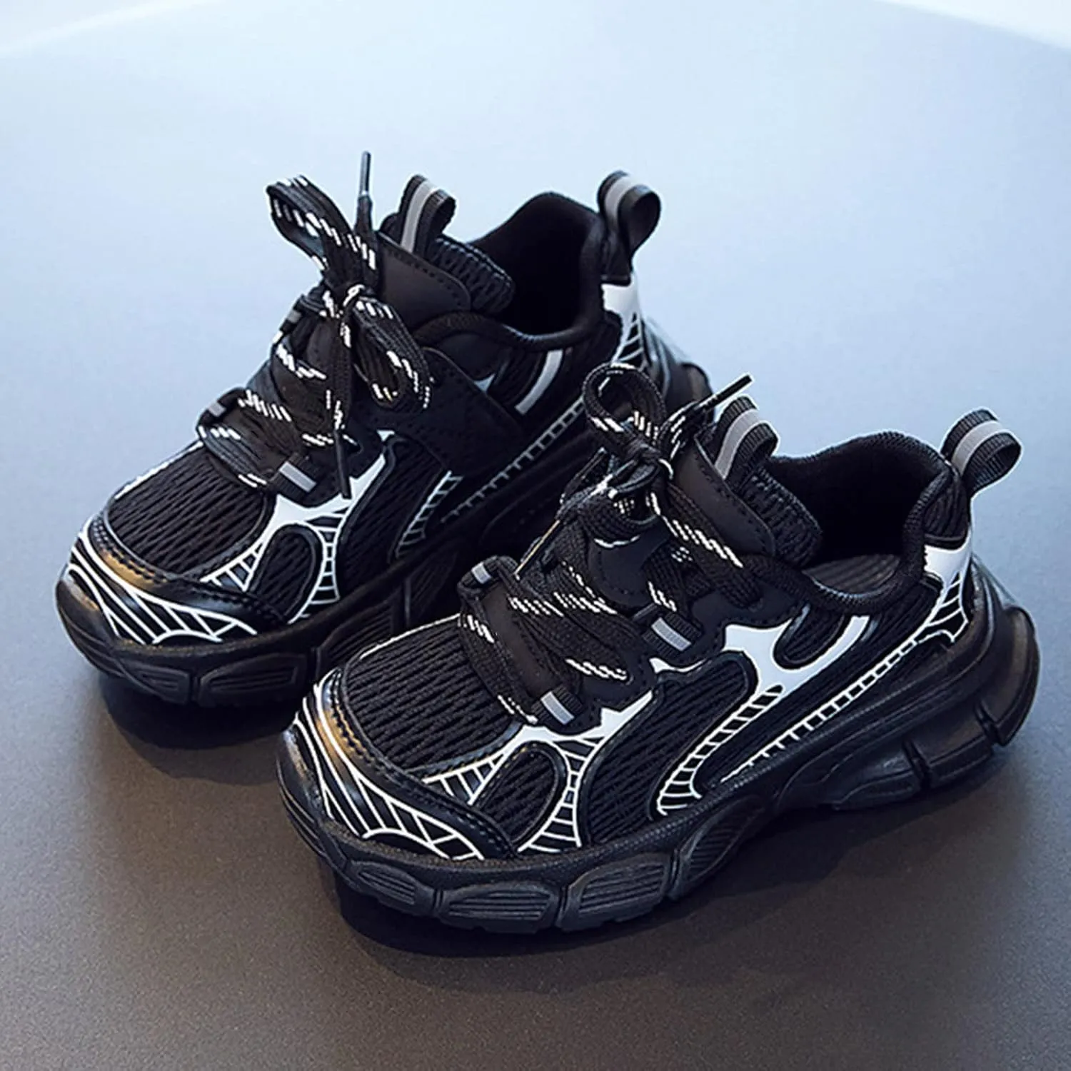 Summer Fashionable Sports Shoes Thick Soled Bottom Non Slip Mesh Breathable Lace Adjustable Kids Dress Shoes