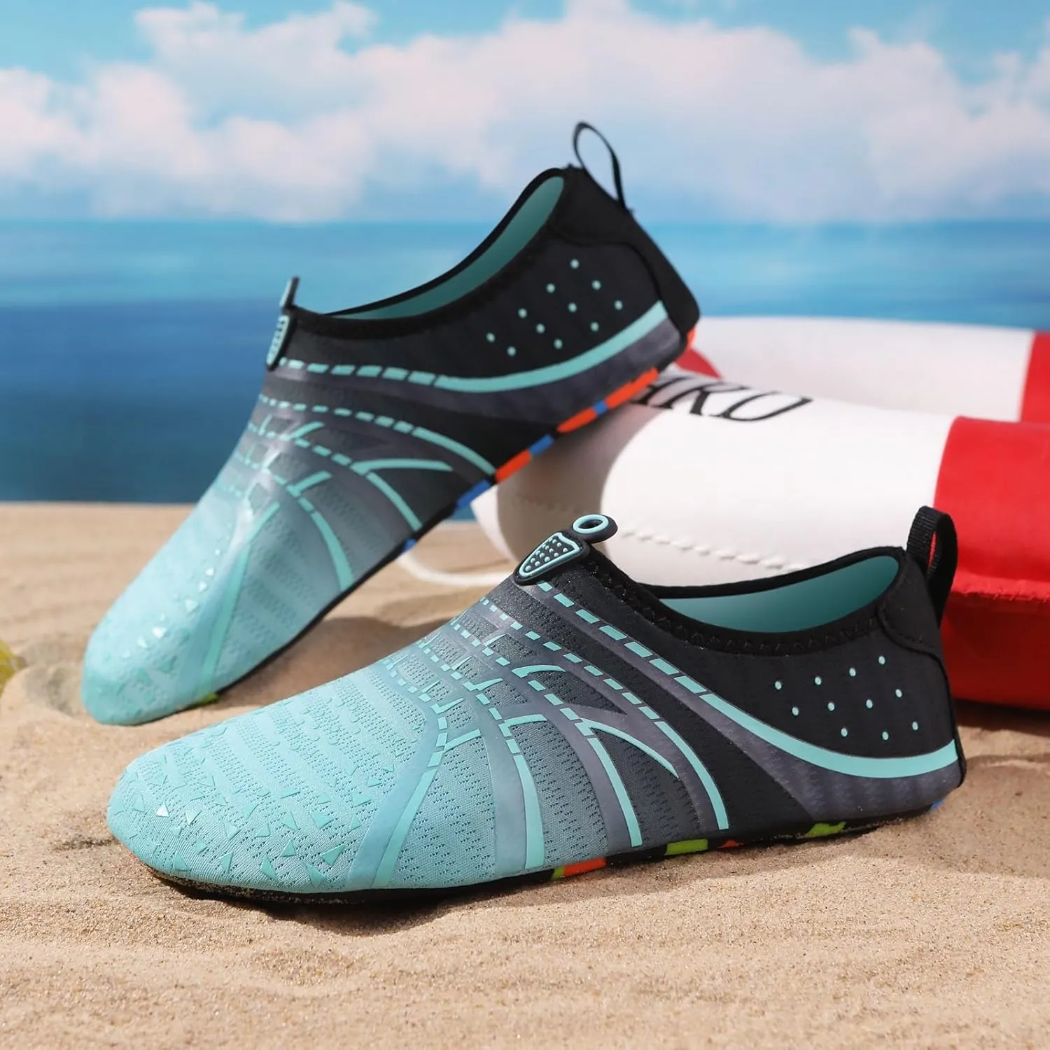 Women and Men Multi Purpose Feather Water Shoes Couples Quick-Dry Non Slip Beach Water Shoes for Diving Wading Pool Summer Men's and Women's Yoga Fitness Breathable Gradient Barefoot Slip on Sneakers