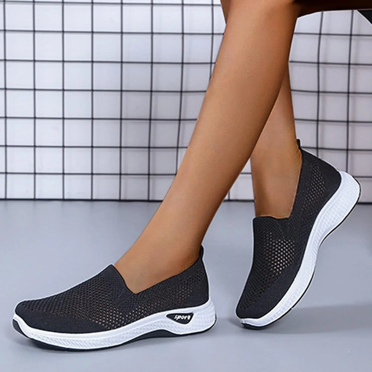 Women Casual Slip On Sneakers Lightweight Walking Shoes Comfortable Canvas Flats Non Slip Breathable Loafers