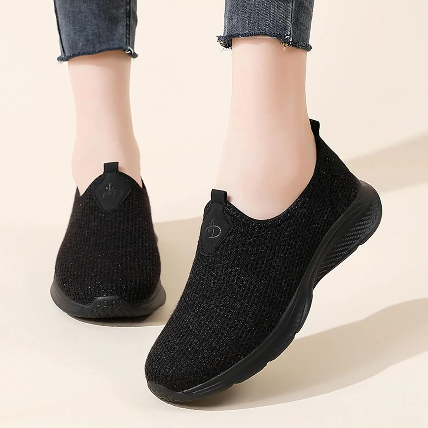 Womens Comfortable Slip On Sneakers Casual Walking Shoes Lightweight Canvas Flats Elastic Non Slip Loafers