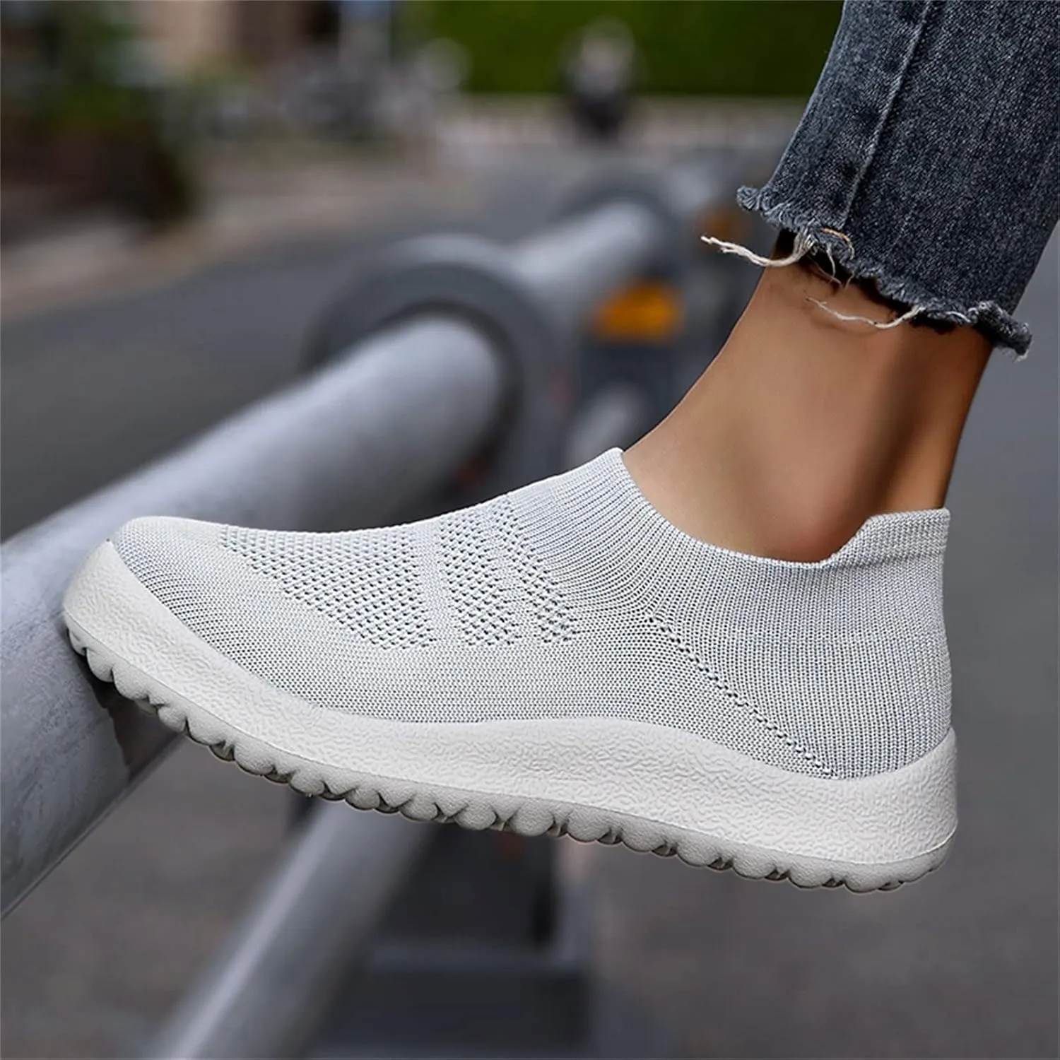 Women's Fashion Sneaker Lace Up Low Top Comfortable Walking Shoes Leopard Tennis Shoes for Women Orthopedic Loafers for Women Glitter Sneakers for Women
