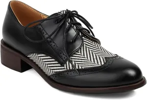 Women's Flat Low Heel Saddle Oxford Shoes Two Toned Wingtip Lace Up Perforated School Uniform Oxfords Brogues