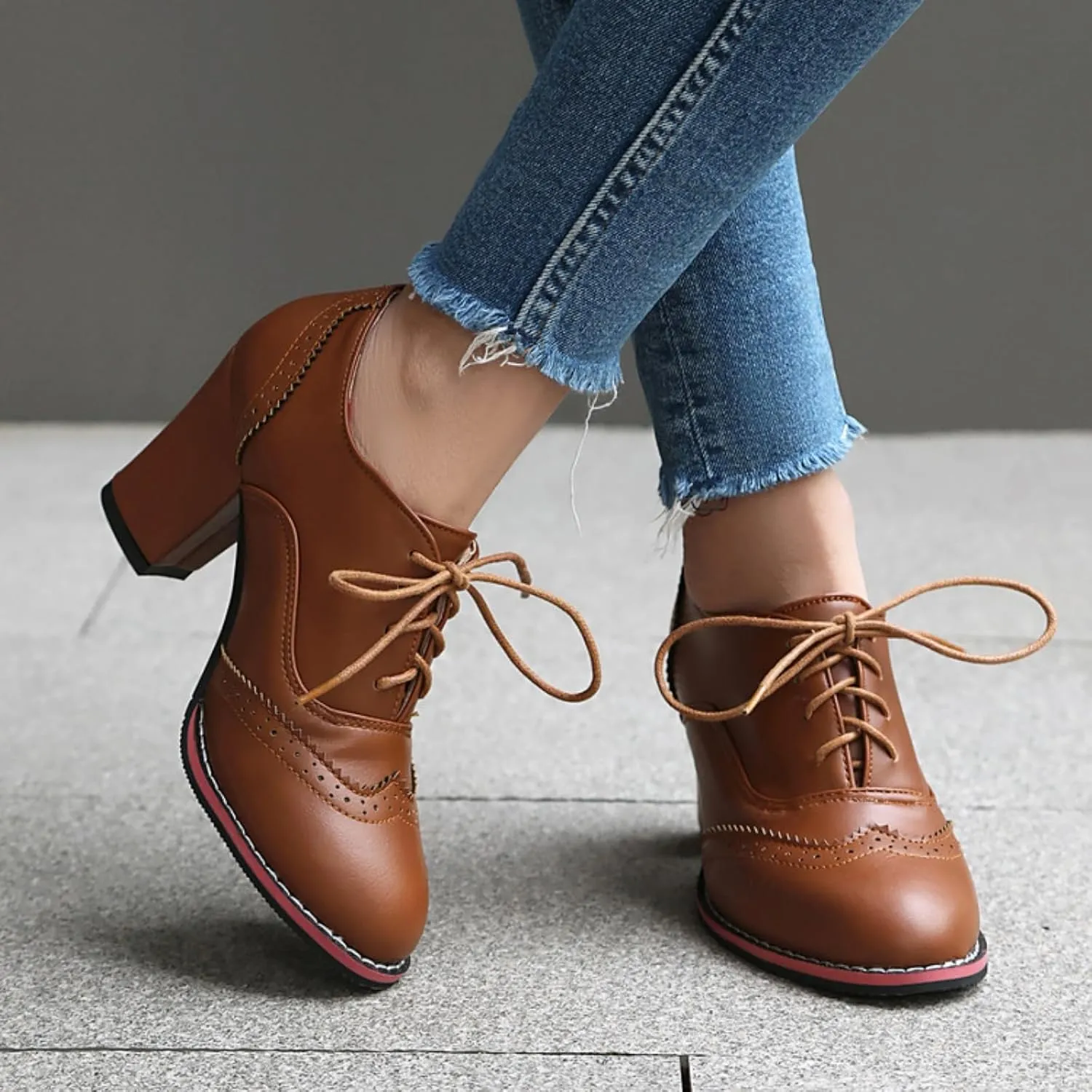 Women's Lace Up Chunky Heeled Oxfords Round Toe Vintage Stacked Block Heels Wingtip Brogues High Heel Dress Pumps