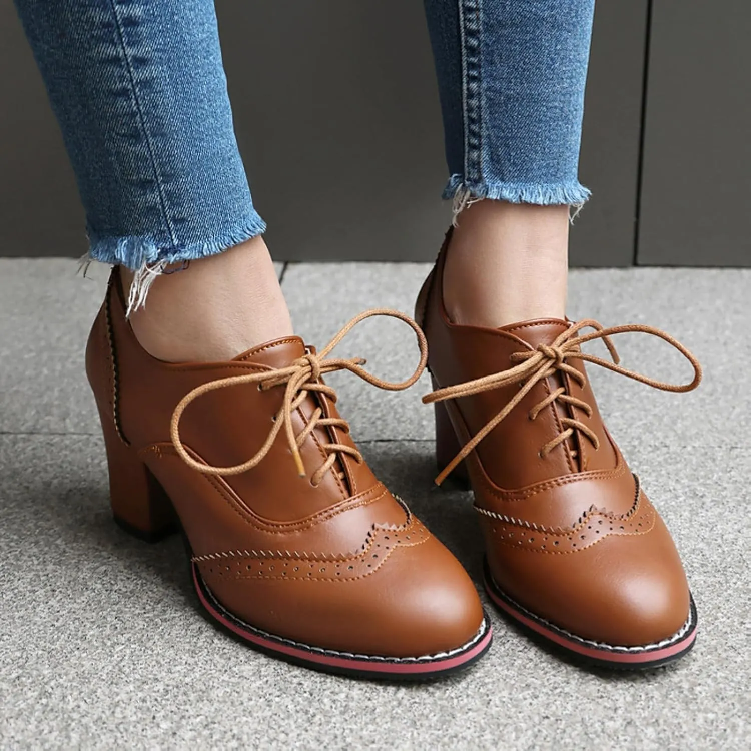 Women's Lace Up Chunky Heeled Oxfords Round Toe Vintage Stacked Block Heels Wingtip Brogues High Heel Dress Pumps